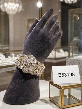 Bijou rhinestone/gold stretch bracelet